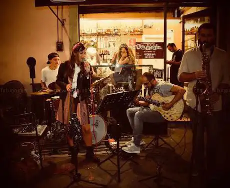 Photo de Serena Berneschi - Cantante & Insegnante di canto - Musica dal vivo per Matrimoni ed Eventi