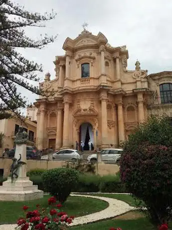 Photo de Church of Santa Chiara