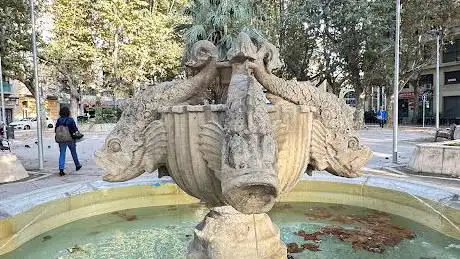 Photo de Parc infantil plaça de l'estació.
