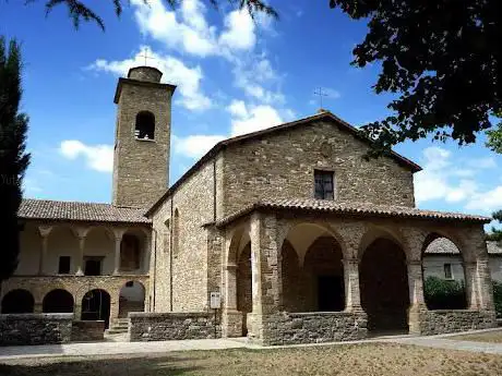 Photo de Church of Saint John Baptist