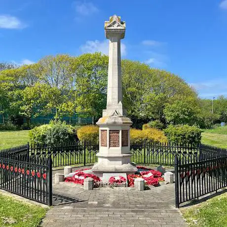Photo de Shoebury Cenotaph