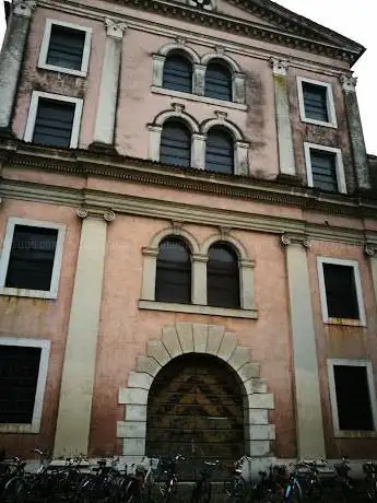 Ex Chiesa della Santissima Trinità