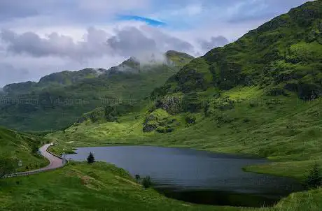 Photo de Loch Restil