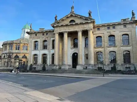 Photo de Clarendon Building