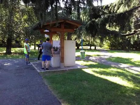 Photo de Parco pubblico Fiordaliso