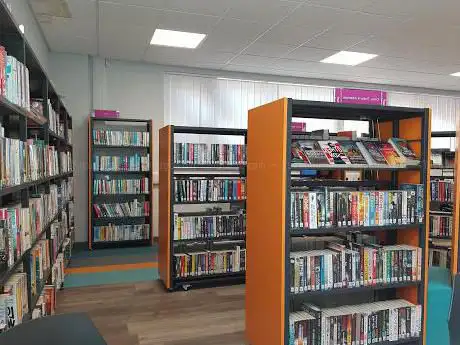 Woodseats Library