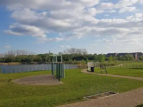 Willow Lake Park Newton Leys