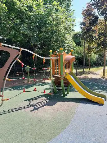 Photo de Aire de jeux pour enfants