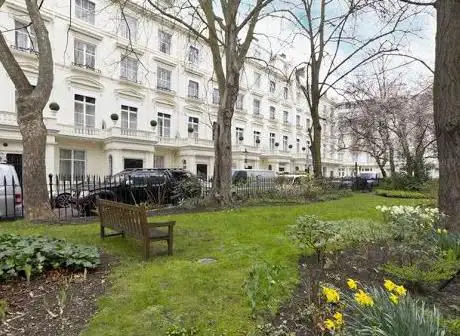 Photo de Queen's Gardens