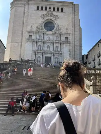 Photo de VisitEscape Girona- Ruta pel Barri Vell amb un Misteri i Escape Room a l'Aire Lliure
