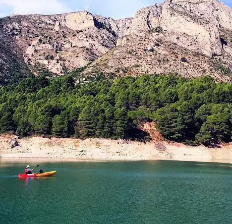 Photo de Kayak Beni. Alquiler de Kayak en el Embalse de Guadalest