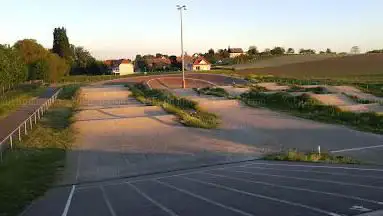 Terrain De Bicross Schwenhein