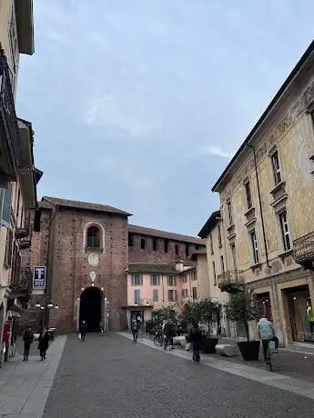 Strada coperta