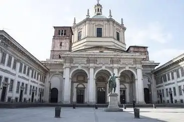 Photo de Basilica San Lorenzo Maggiore