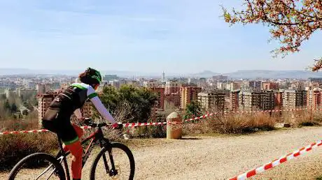 Photo de urbano de las Contiendas Park