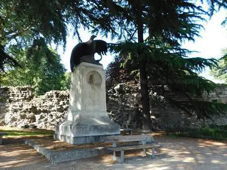 Monument d'Humbert Ier de Savoie