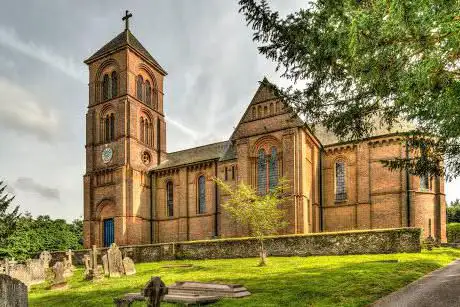 Photo de St Peter's & St Paul's Church