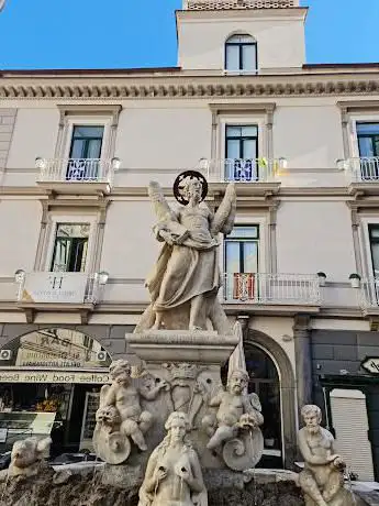 Photo de Saint Andrew's Fountain Amalfi
