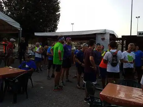Photo de Giardinetti Parco Pubblico Pista Polivalente Villa Pitignano