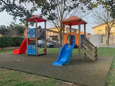 Photo de Parco Giochi Padre Ottorino Marcolini