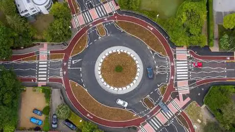 Photo de Dutch-style roundabout