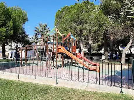 Photo de Parque Infantil Children's Play Area