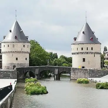 Broel Towers