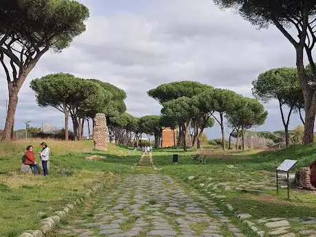 Parc archéologique des Tombes de la via Latina