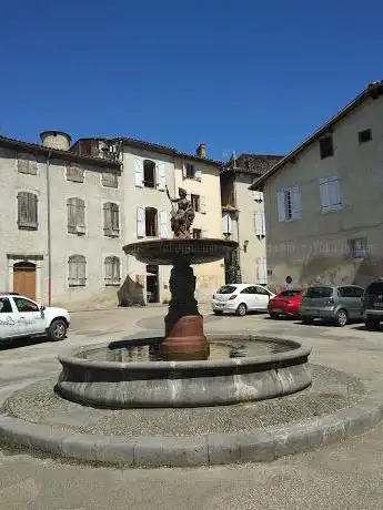 Photo de Tourist Office Couserans Pyrénées : Tourist Information Office De Saint Lizier