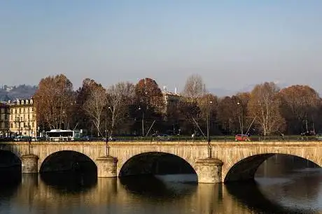 Murazzi del Po Gipo Farassino