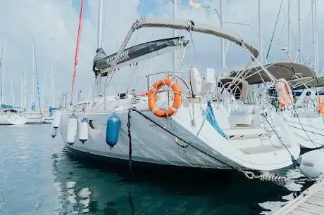 Salidas en Barco en Barcelona | Sailing experience - Boat Trip