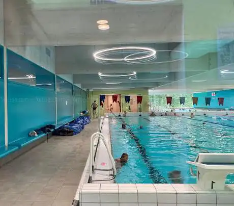 Piscine Den Bessem