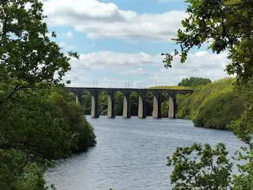 POINT DE VUE SUR LE VIADUC