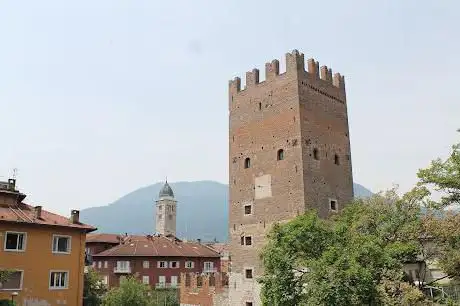 Torre Vanga