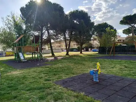 Photo de Basketball court of Piagetta