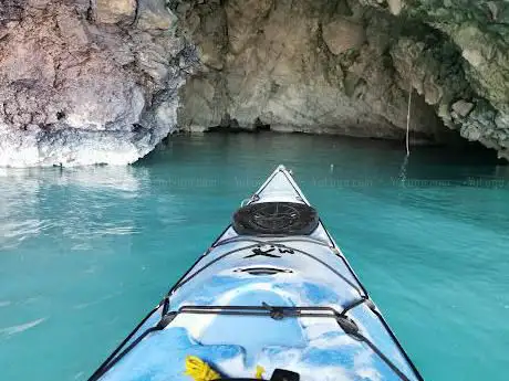 Escursioni kayak Dentrolanatura