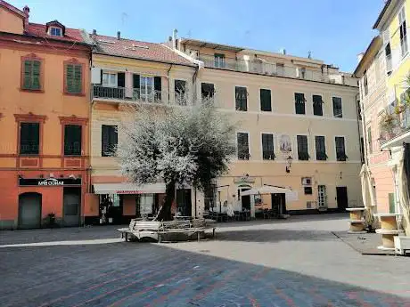 Piazza Massena