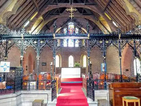 Photo de St Nicholas Church Kelvedon Hatch