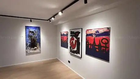 VONN Global Art Gallery