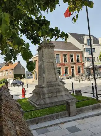 Oorlogsmonument voor de gesneuvelden van Sint-Lievens-Houtem