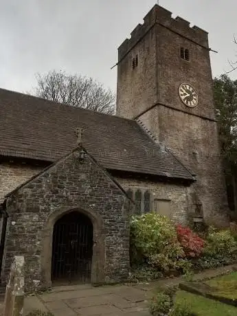 Photo de St Catwgs Church Gelligaer