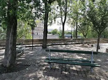 Photo de Place Louis Aragon