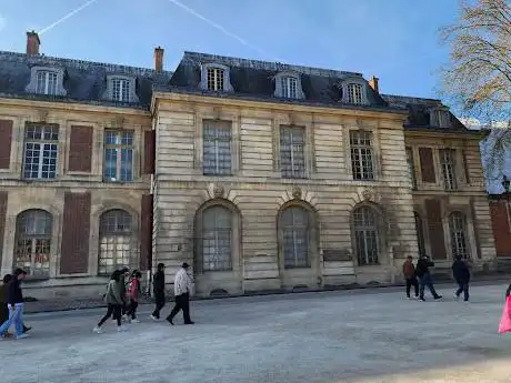 Photo de Galerie des Sculptures et des Moulages (Sculptures de Versailles / Gypsothèque du Louvre)