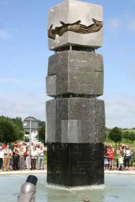 Photo de Beleko (Kunstwerk rotonde)