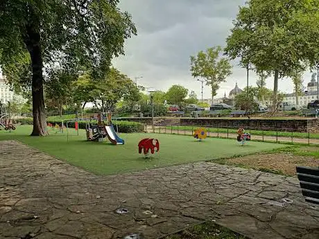 Photo de parc place Raspail