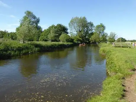 Stour Valley Path & St Edmund Way