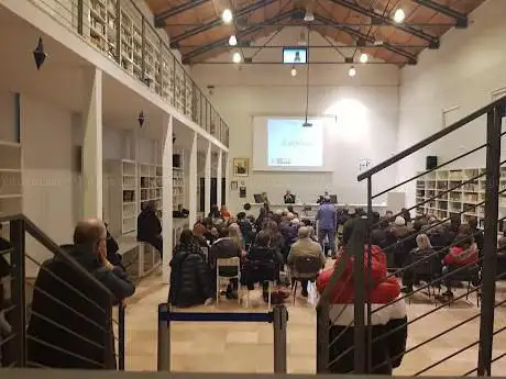 Photo de Biblioteca Comunale