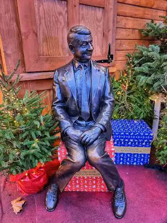 Photo de Mr Bean Statue