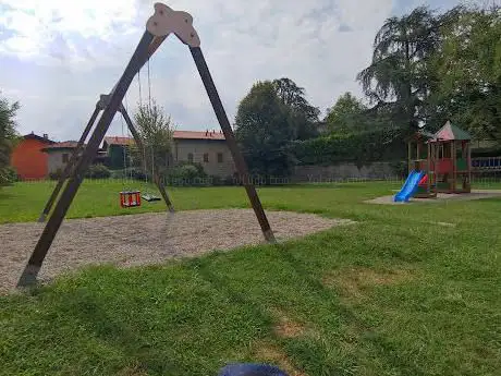 Photo de Parco Giochi Pubblico