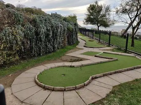 Mini Golf Lyme Regis